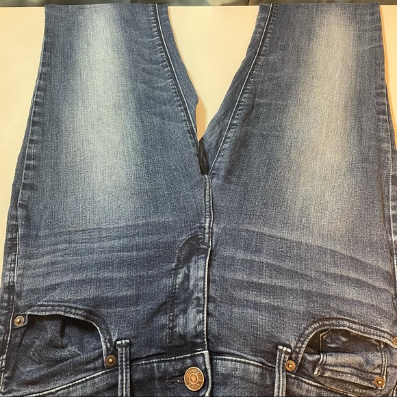 Express jeans 8s - Picture 2 of 6